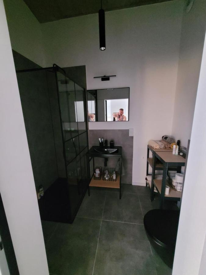 Apartament W Starym Mlynie Loft Rozanka Breslau Exterior foto