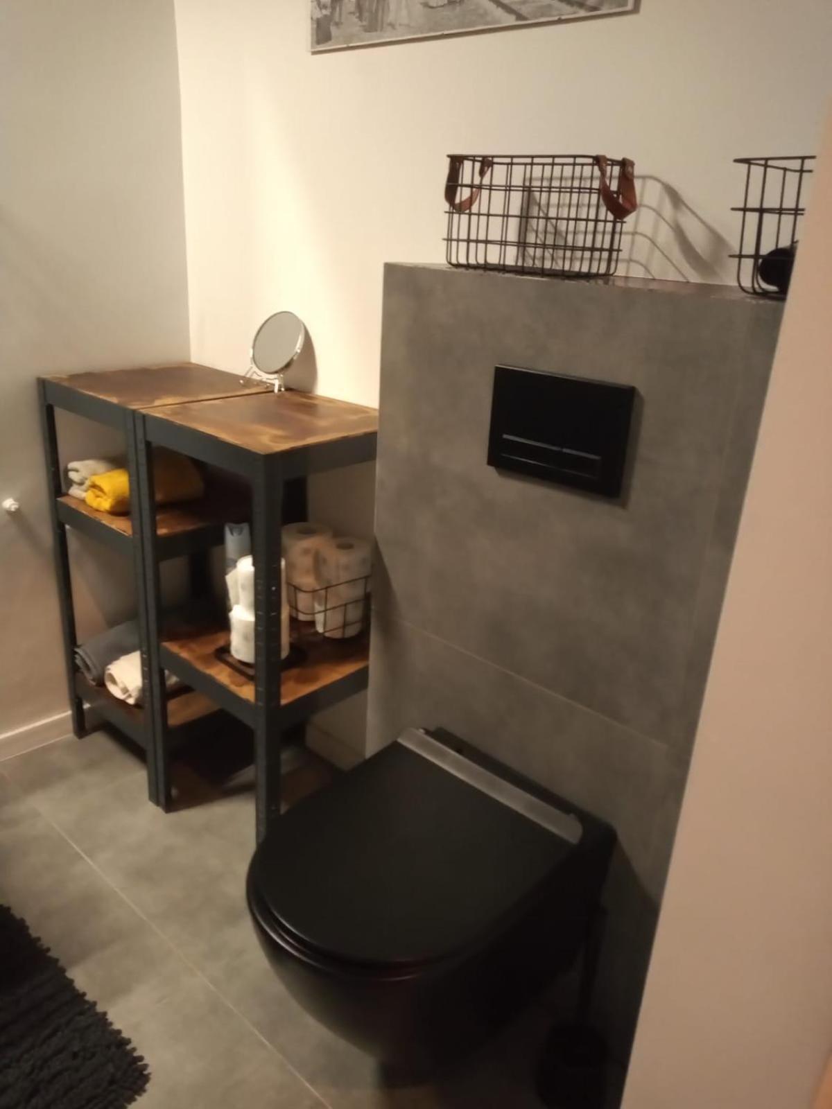 Apartament W Starym Mlynie Loft Rozanka Breslau Exterior foto