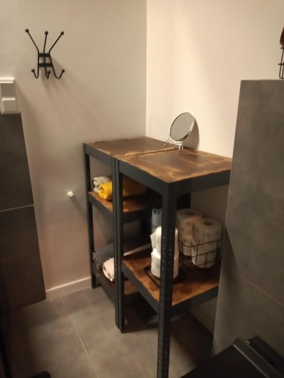 Apartament W Starym Mlynie Loft Rozanka Breslau Exterior foto
